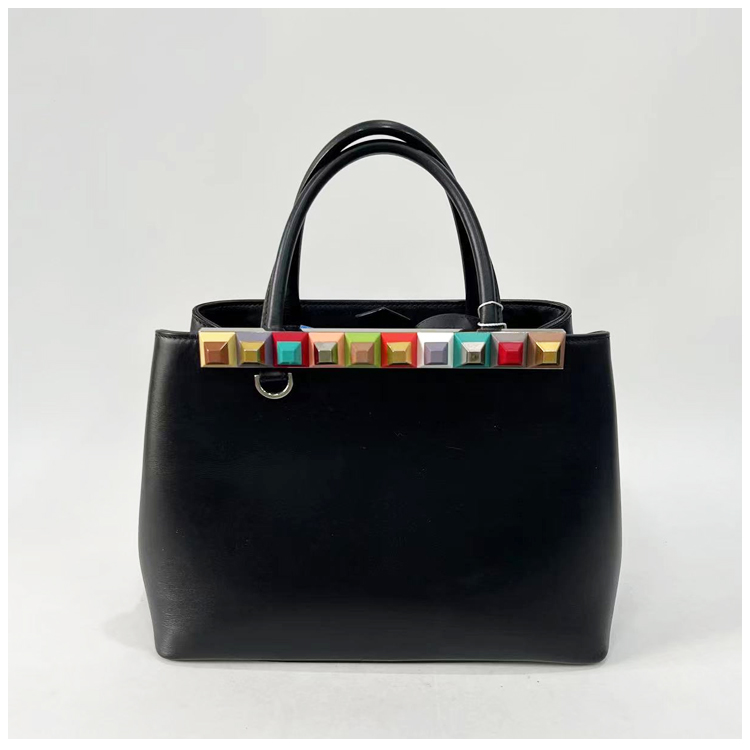 95新 FENDI/芬迪 安洁利田哥手提包/BK0106430
