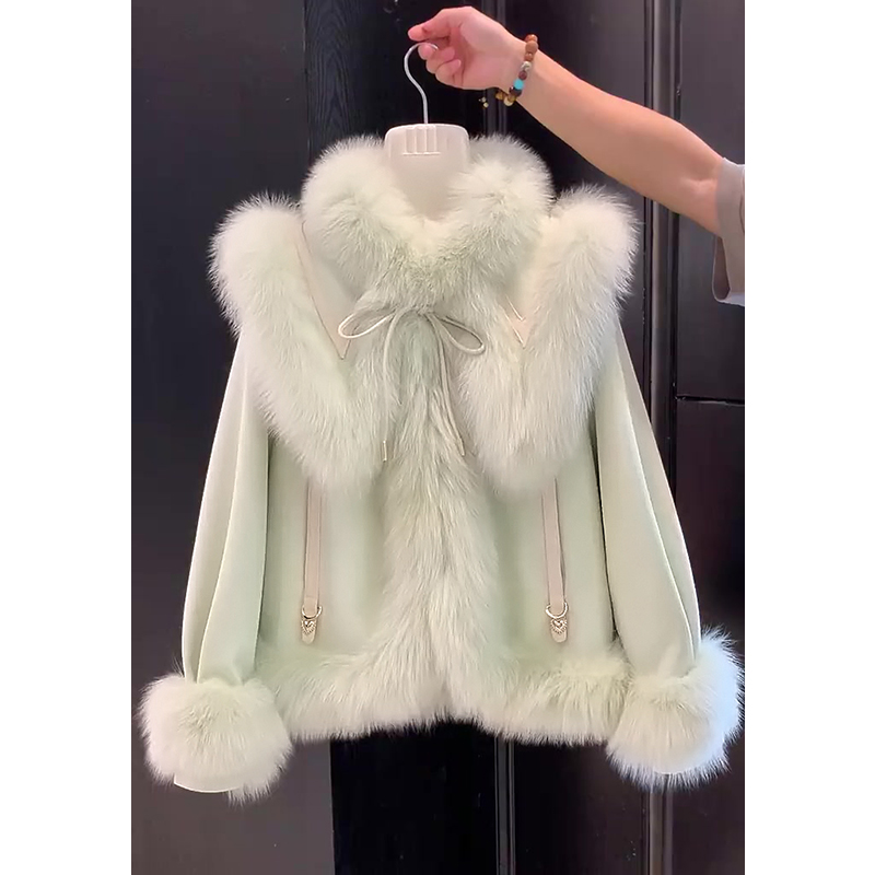 秋冬新款娃娃领皮毛一体外套女系带设计感加厚毛毛外套上衣30227#
