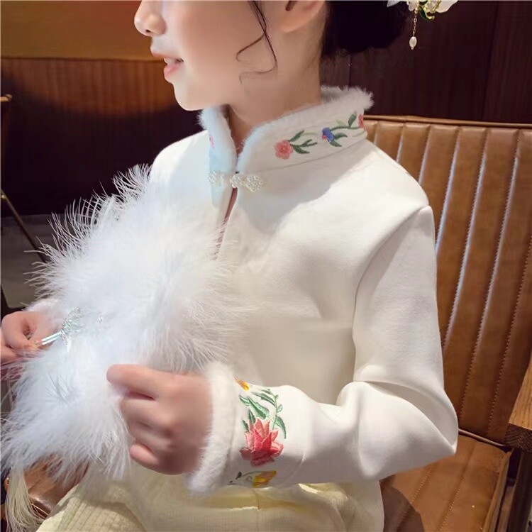 女童中国风女孩刺绣上衣新中式网红加绒打底衫儿童T恤冬装23新款