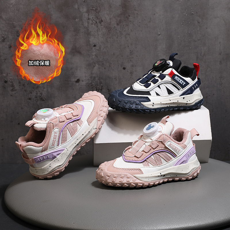 2023年迪士尼新款儿童冬季加绒旋转扣榴莲底运动鞋DS5486811 TY