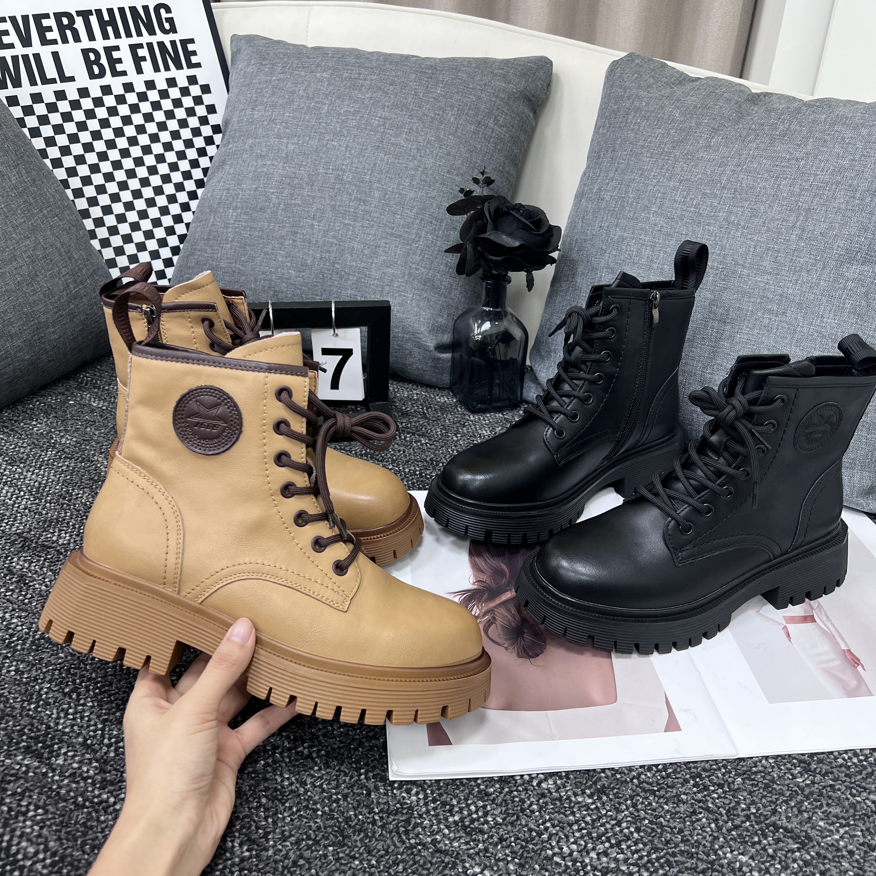 秋冬季新款潮流百搭英伦厚底增高女士气质圆头马丁靴 X 检3139