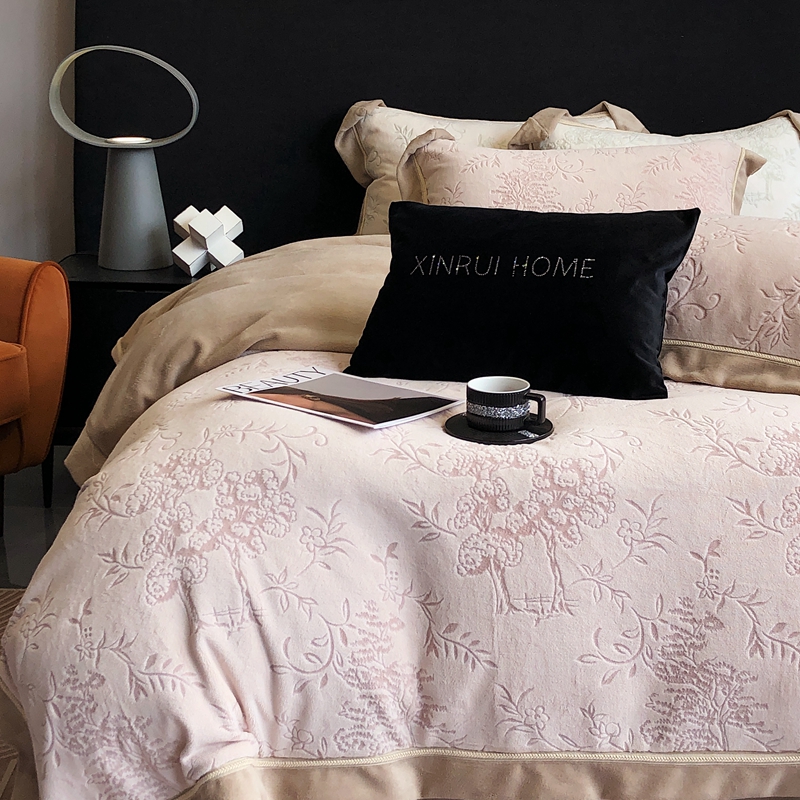 300克煦暖绒四件套轻奢简约立体雕花双面加厚床单被套四季床品裸