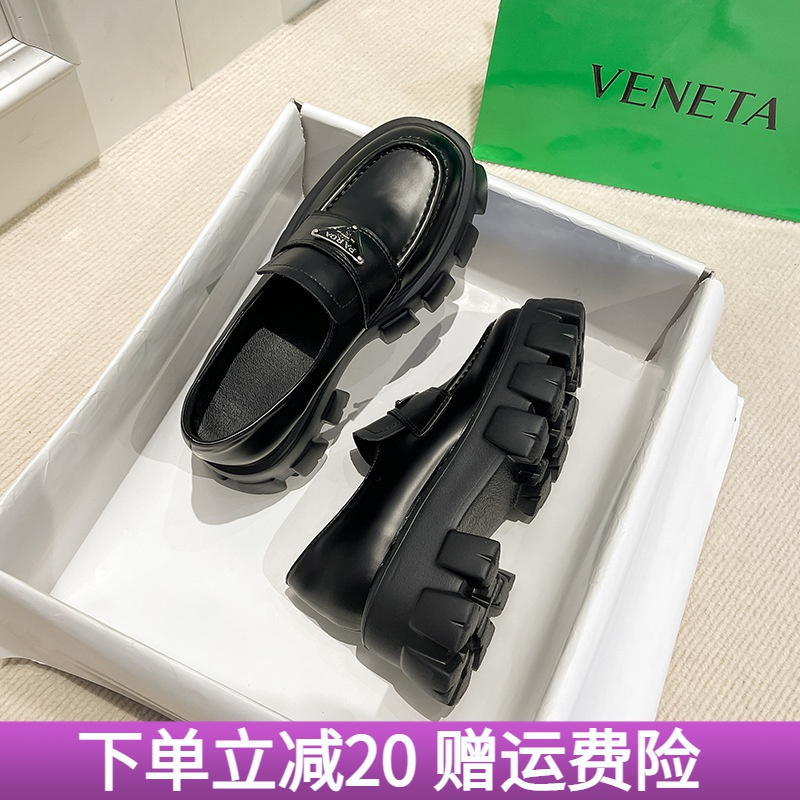 增高百搭厚底乐福鞋英伦风小皮鞋女2022年秋新款三角标松糕鞋单鞋