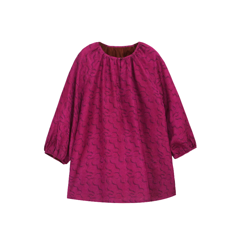 25姆满桑红云纱提花缎面花罗曲水纹圆领上衣12381