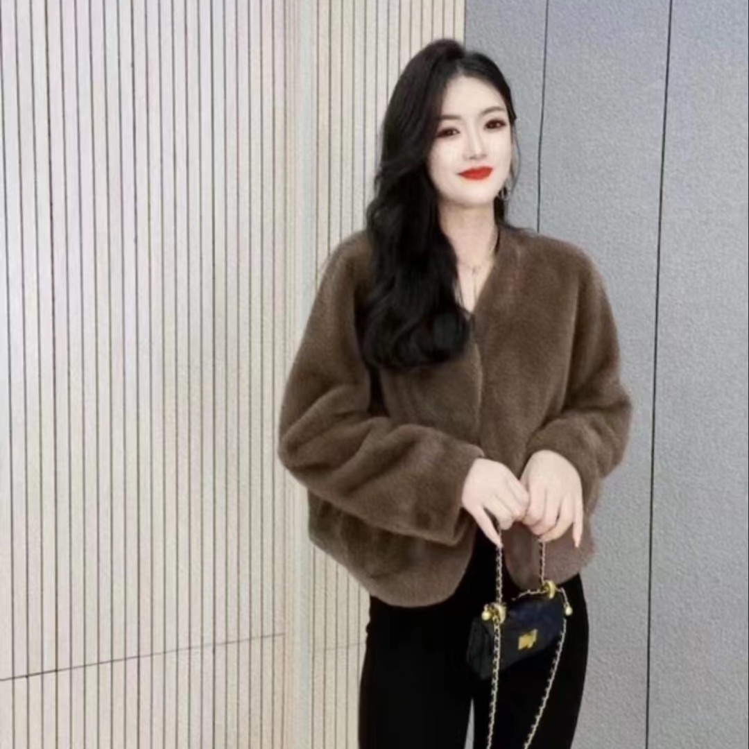 线下799！小香风重工丹麦贵妃轻奢潮流女士宽松设计显瘦女外套2083
