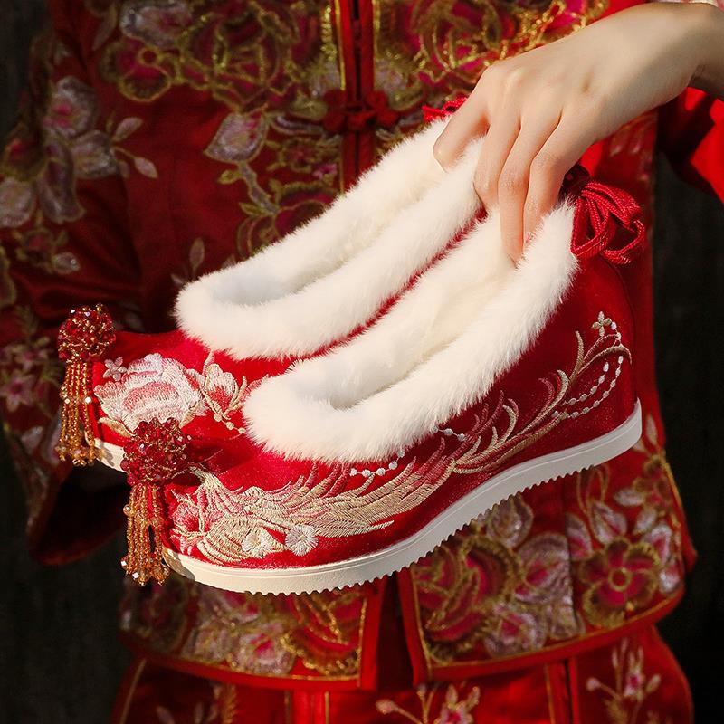红路皇红色中式秀禾鞋婚鞋女冬季加绒高跟新娘鞋冬天古风汉服红鞋